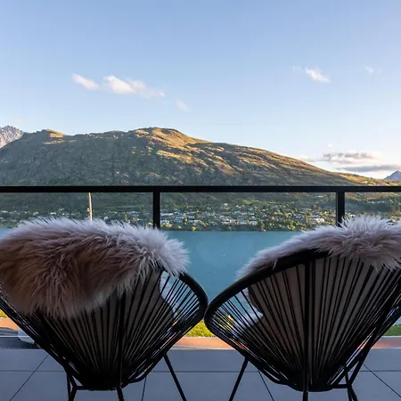 Fantastic 4 Bdr Home, Ac, Wifi, Coffee Machine Queenstown Exterior photo