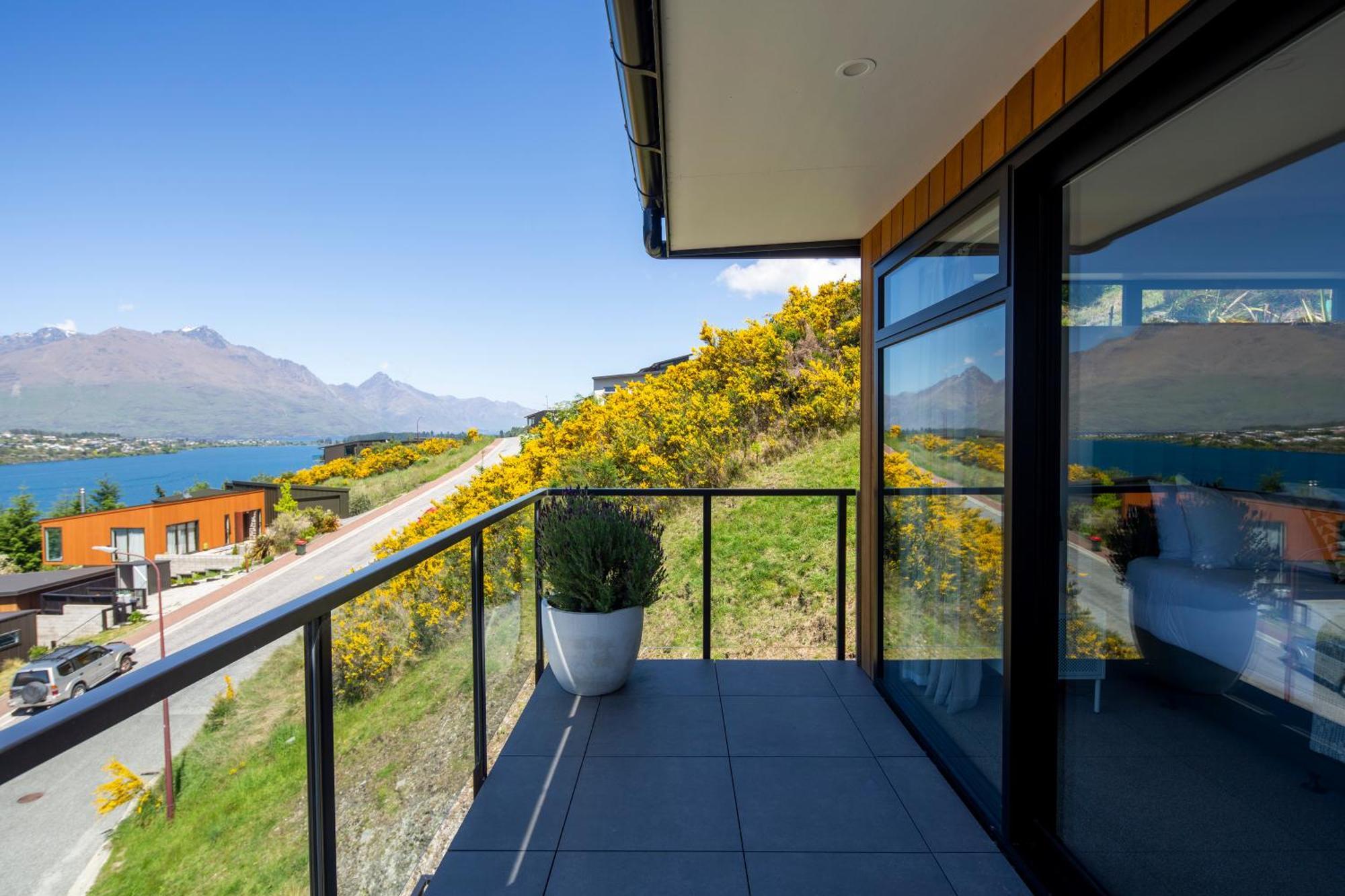 Fantastic 4 Bdr Home, Ac, Wifi, Coffee Machine Ferienhaus *