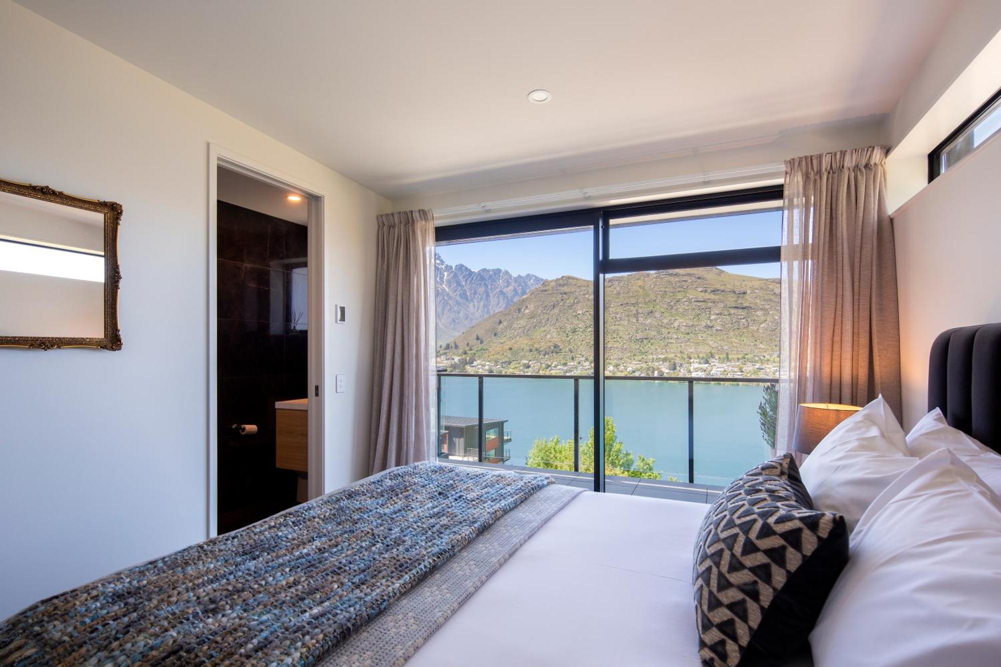 Fantastic 4 Bdr Home, Ac, Wifi, Coffee Machine Ferienhaus Queenstown