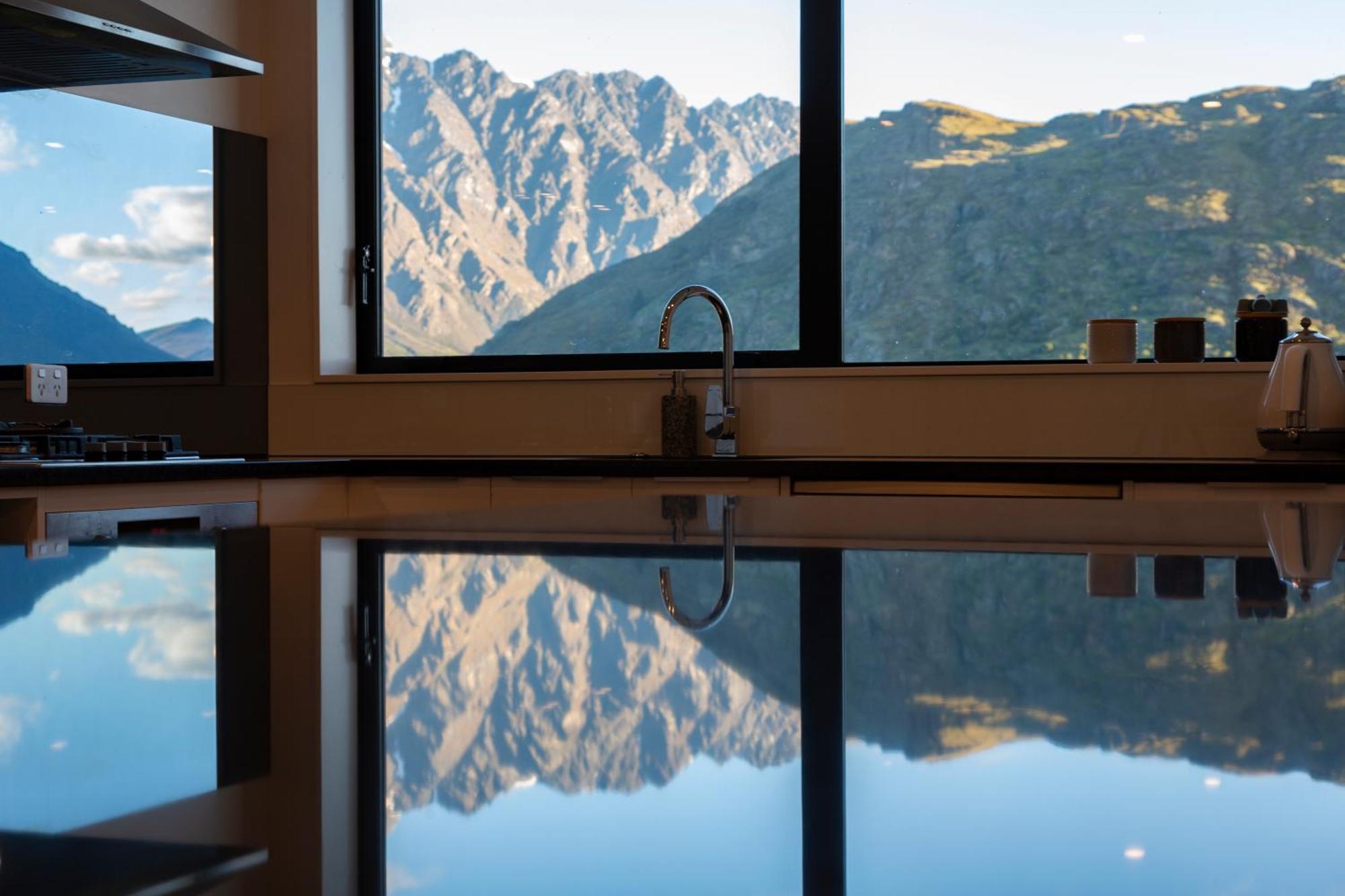 Ferienhaus Fantastic 4 Bdr Home, Ac, Wifi, Coffee Machine
