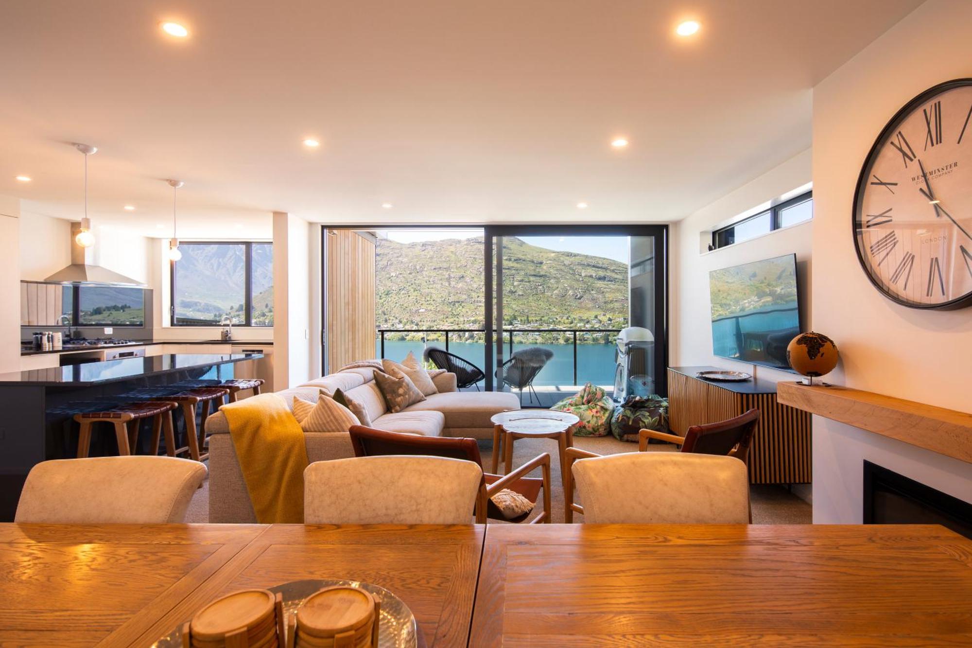 Fantastic 4 Bdr Home, Ac, Wifi, Coffee Machine