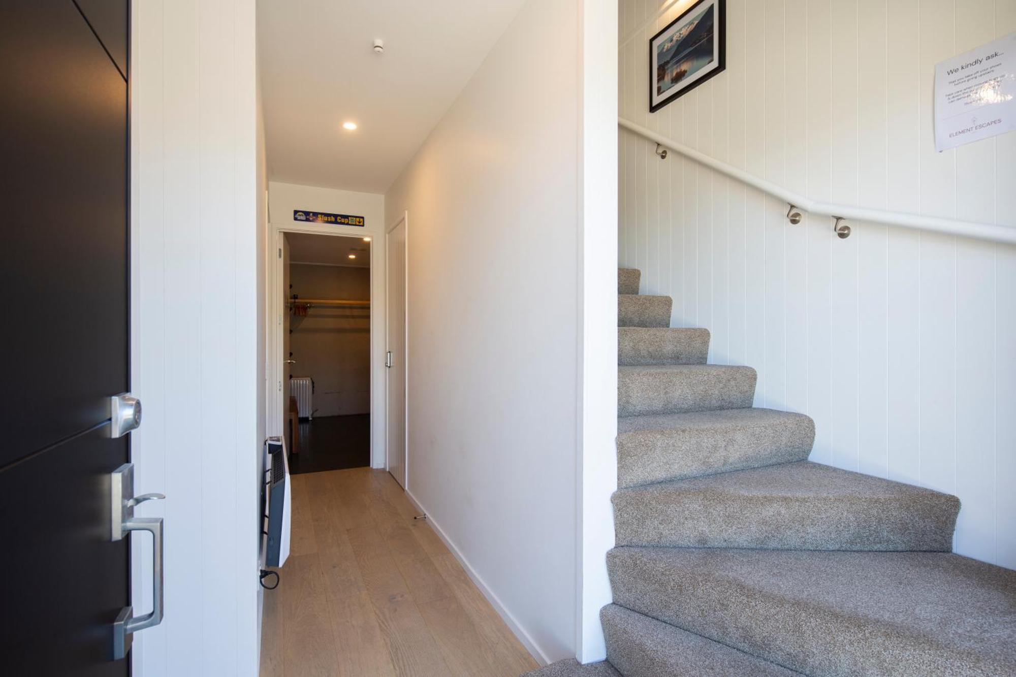 Fantastic 4 Bdr Home, Ac, Wifi, Coffee Machine * Queenstown